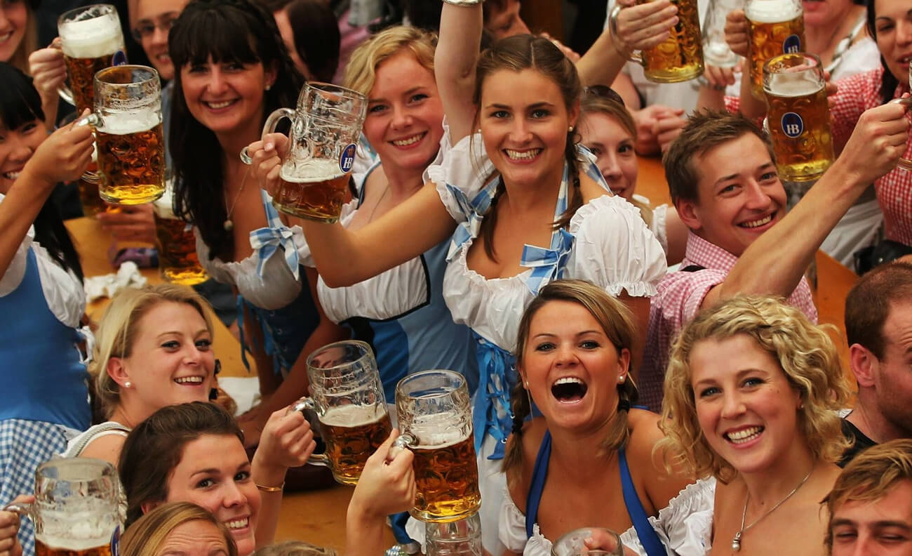 What is a German Beer Girl Called? The Complete Guide to German Beer Culture and Traditions