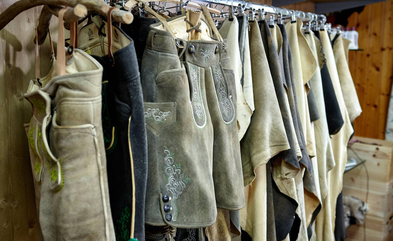 What is The Difference Between Goat & Deer Lederhosen