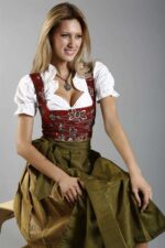 Bavarian Bella Dirndl Oktoberfest