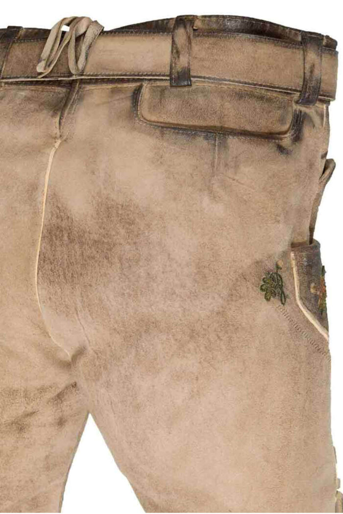 Oliver Lederhosen