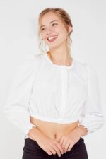 Elegant Leni Riefenstahl White Dirndl Blouse With Puff Sleeves
