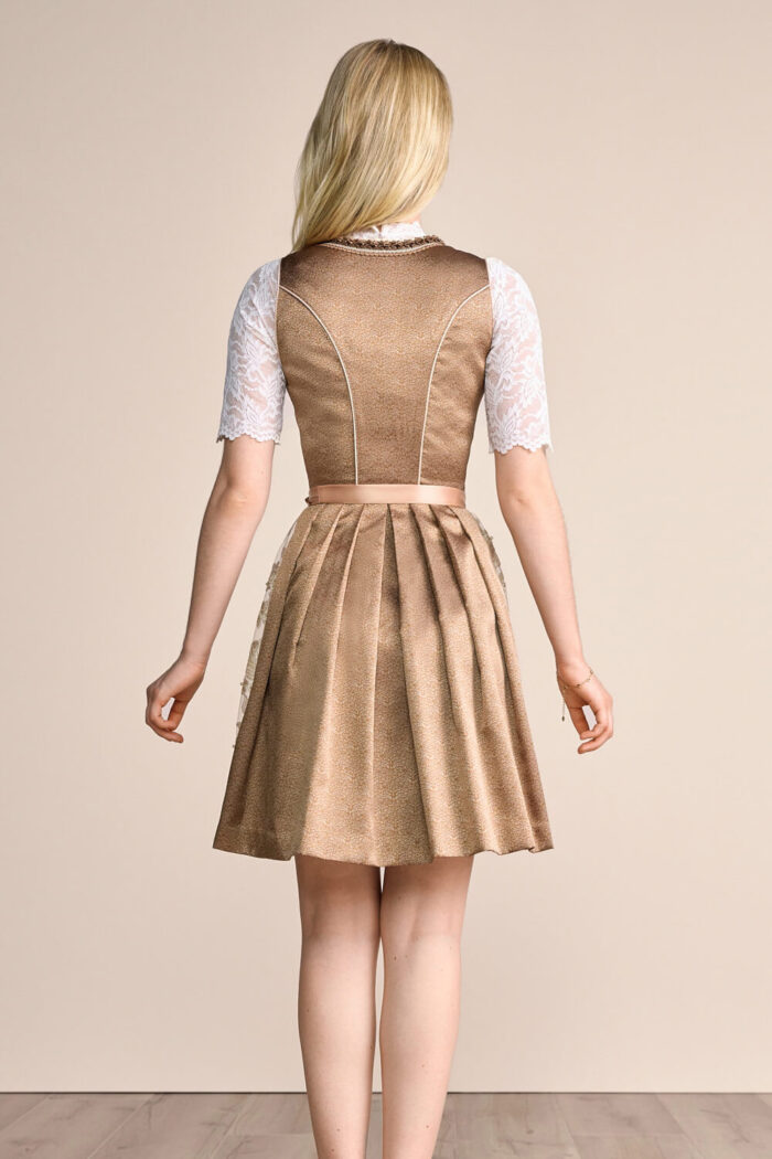 Traditional Bavarian Trachten Sara Adrian Dirndl